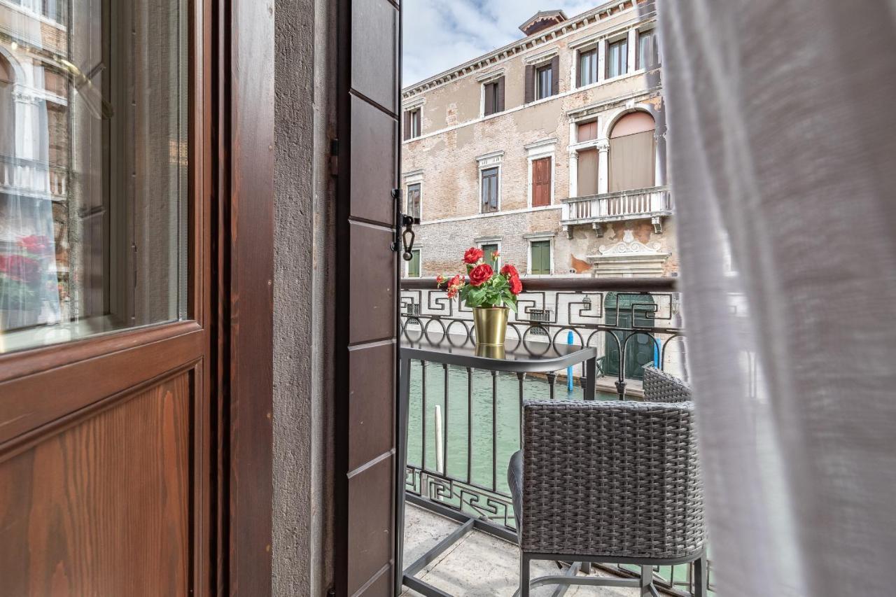 Italian Experience-Riva Degli Schiavoni Boutique Apartment Benátky Exteriér fotografie